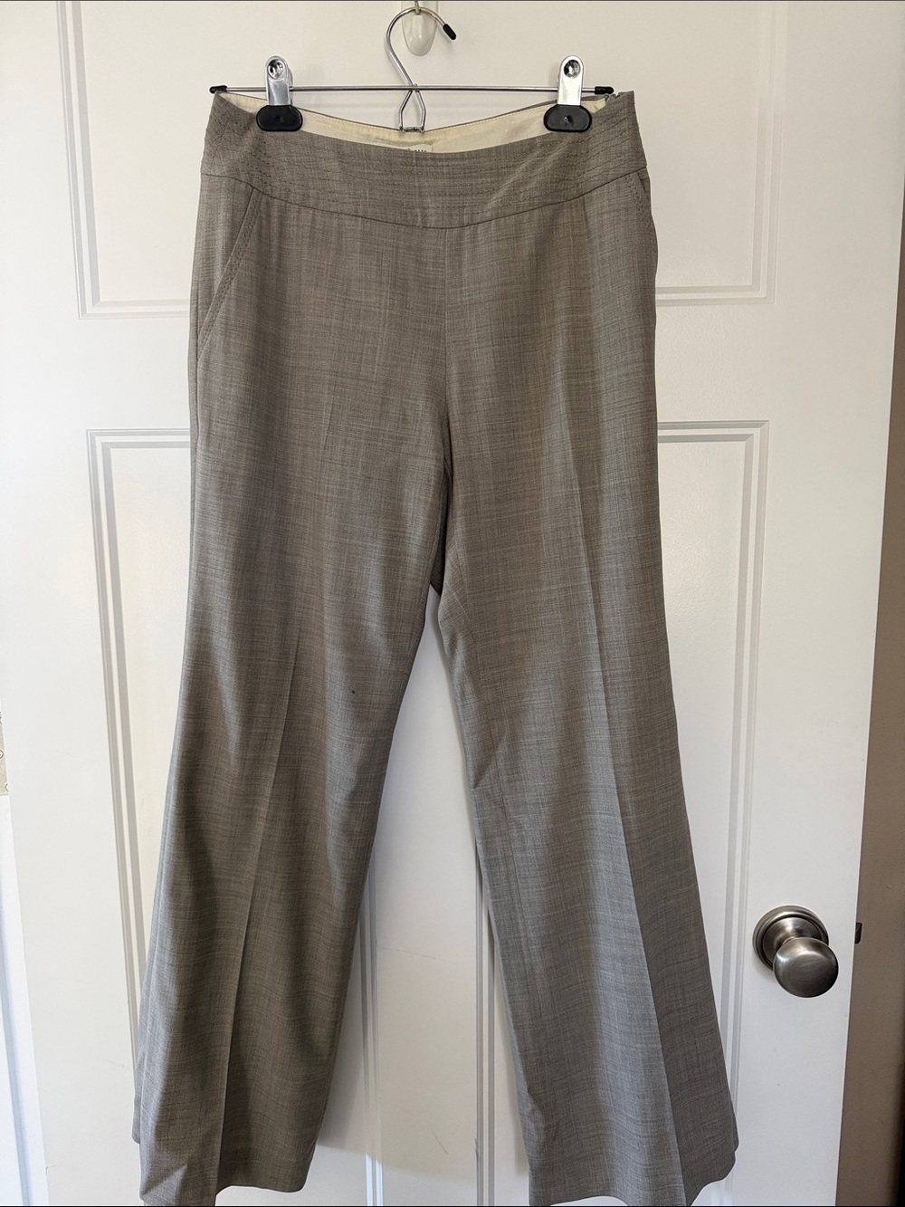 Banana Republic Women’s Petite Light Taupe Straight-Leg Dress Trousers